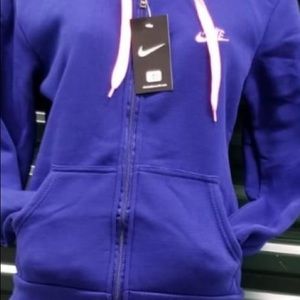 ladies nike jogging suit